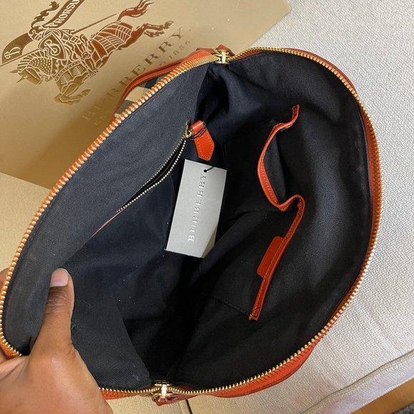 BURBERRY CHECKED HANDBAG - Picture 2 of 11